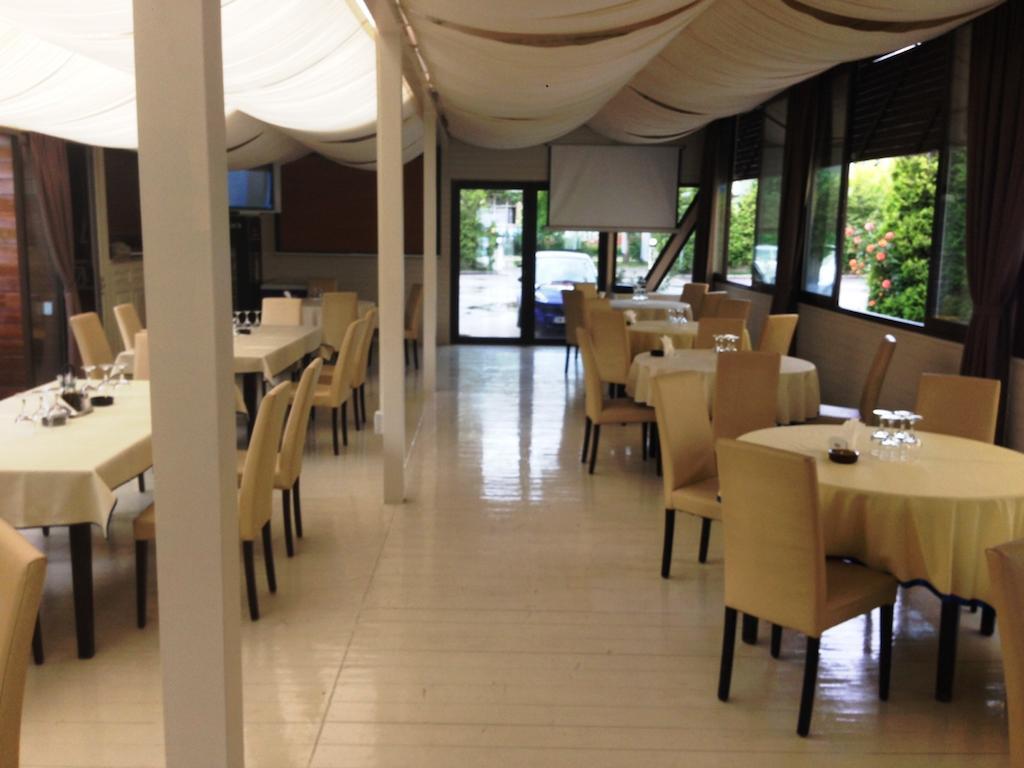 Hotel Pacific Temeşvar Dış mekan fotoğraf